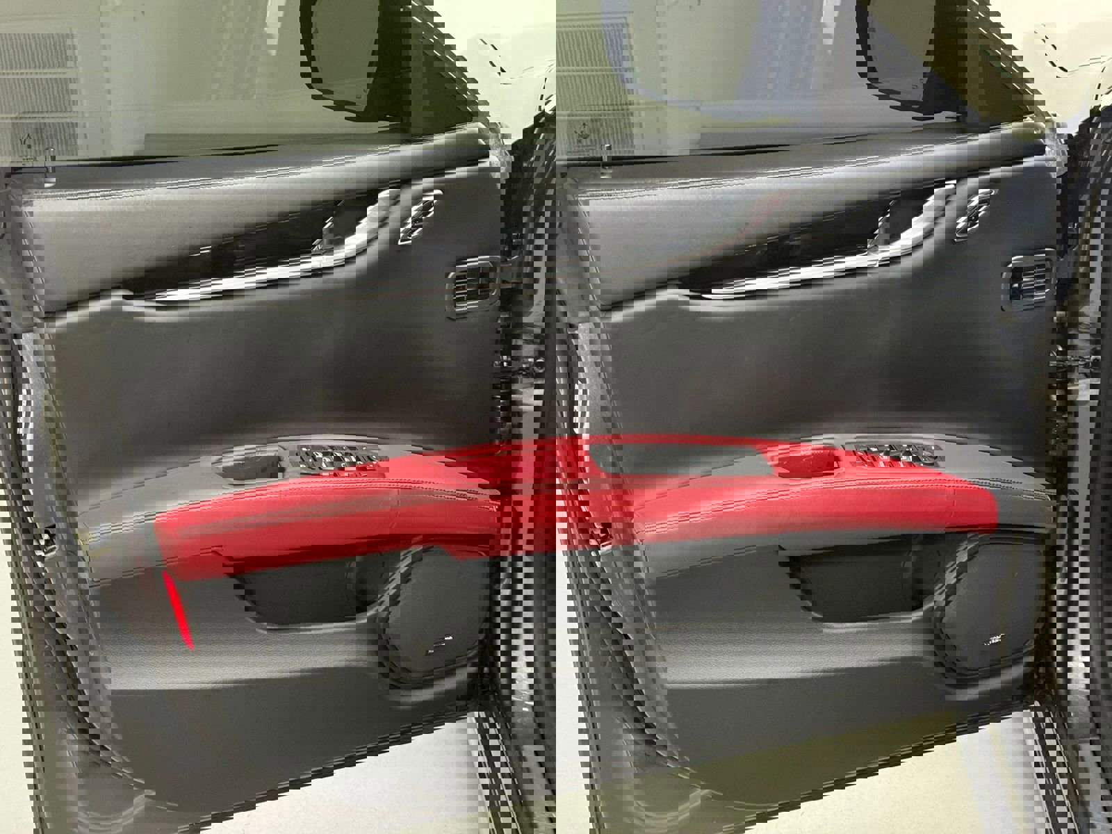 Used 2018 Maserati Ghibli S GranLusso image 15