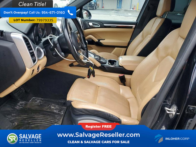 Used 2016 Porsche Cayenne Diesel AWD/4WD image 9