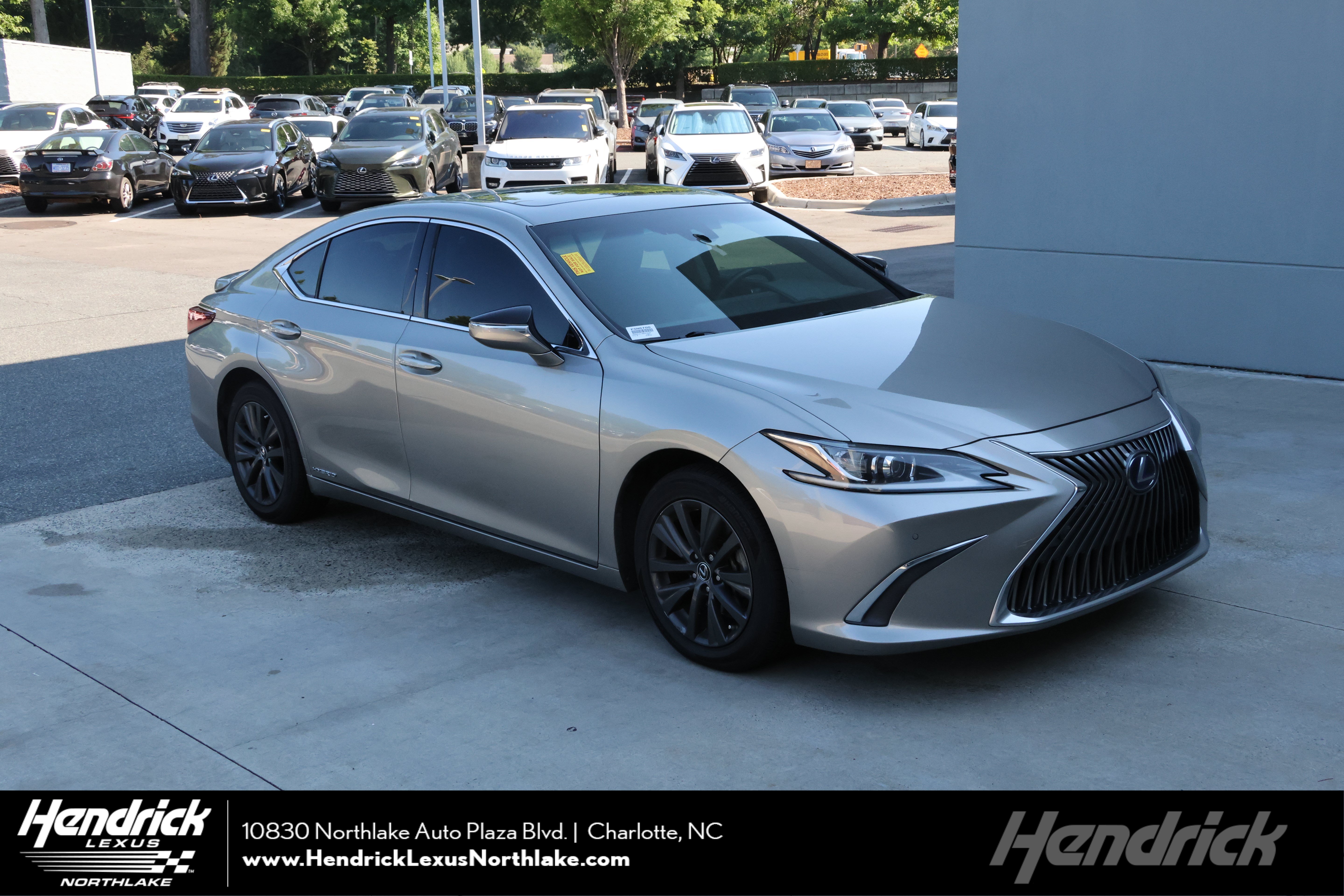 Used 2021 Lexus ES 300h w/ Premium Package