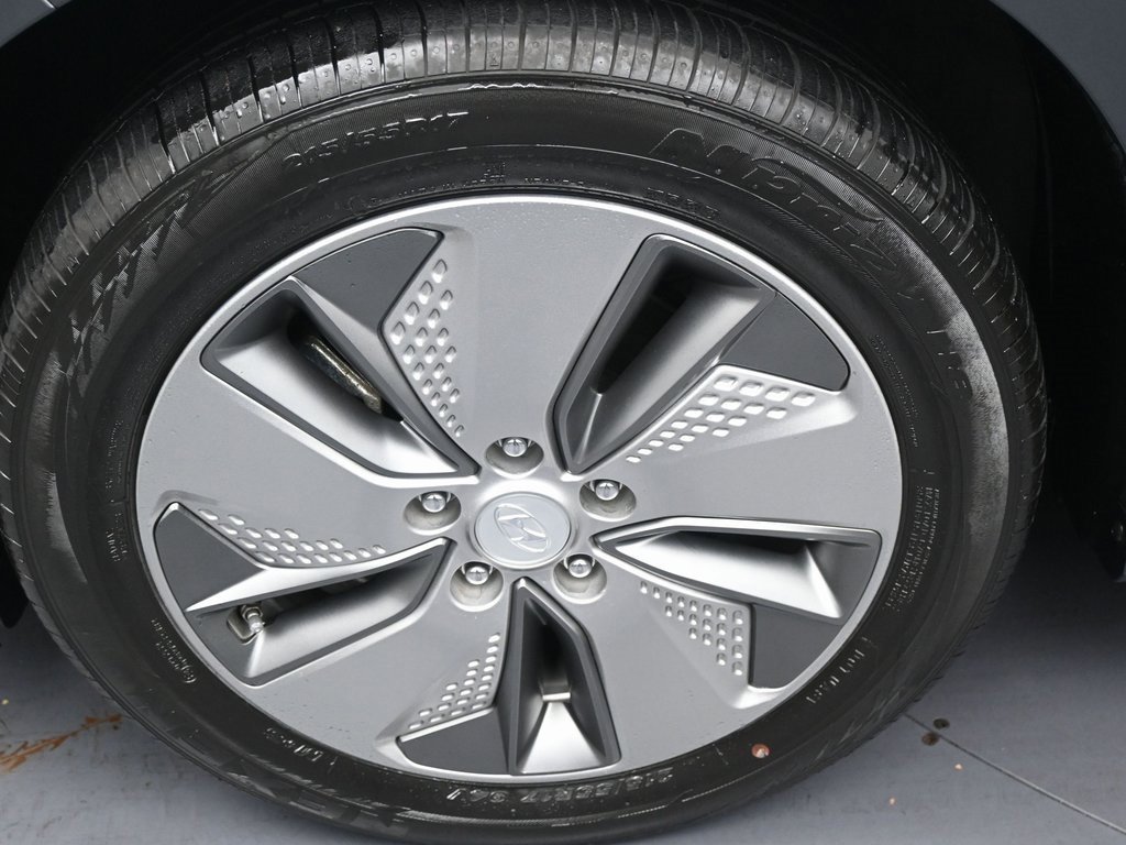 Used 2020 Hyundai Kona Limited image 42