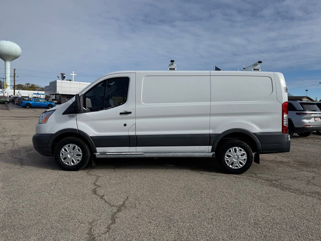 Used 2018 Ford Transit 250 130 Low Roof w/ Exterior Upgrade Package image 8