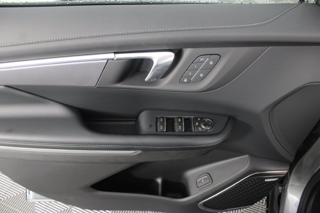New 2027 Buick Enclave Sport Touring w/ Power Package FWD image 16