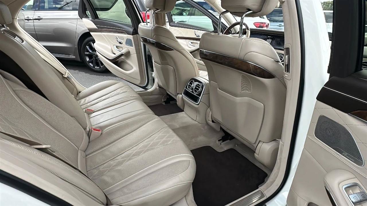 Used 2017 Mercedes-Benz S 550 Sedan image 26