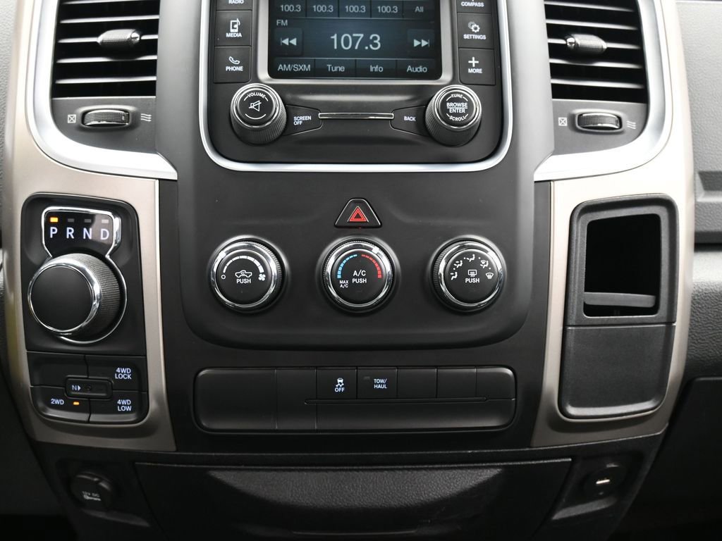 Used 2014 RAM 1500 Classic SLT image 44