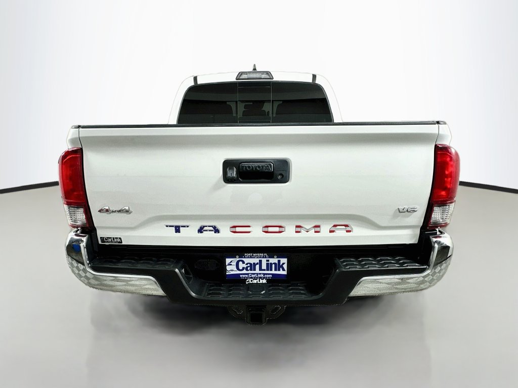 Used 2019 Toyota Tacoma SR5 AWD/4WD image 7