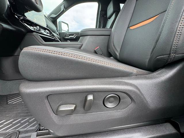 New 2025 GMC Sierra 2500 AT4 w/ AT4 Premium Plus Package image 18