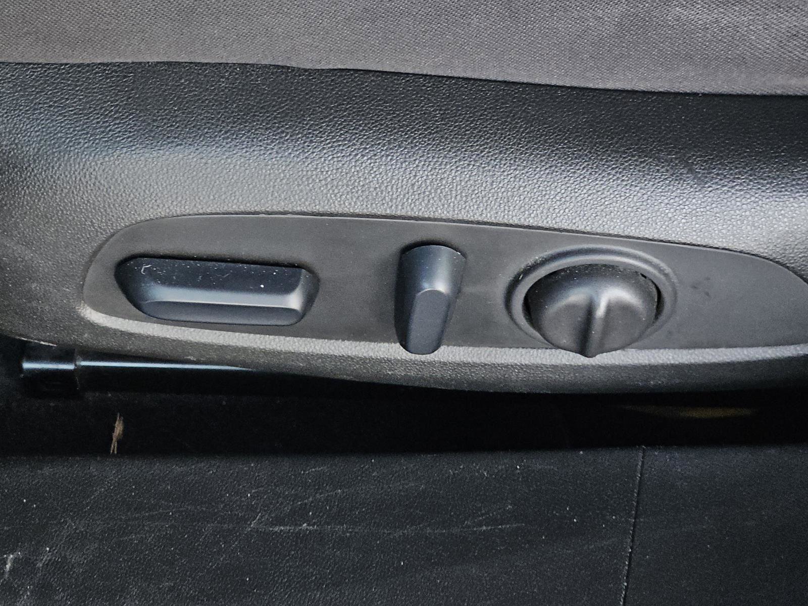 Used 2024 Chevrolet Malibu LT FWD image 27