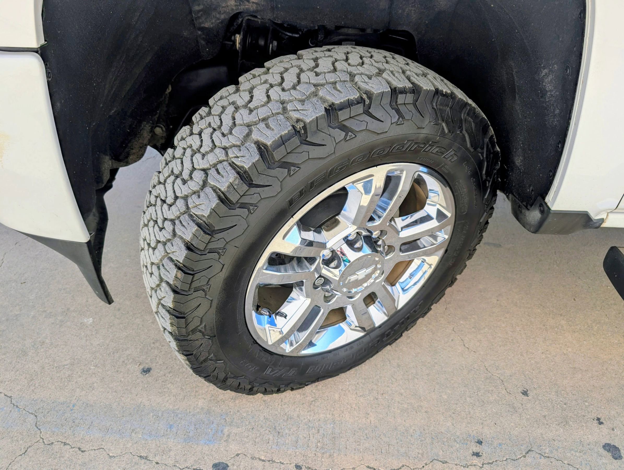 Used 2016 Chevrolet Silverado 2500 High Country w/ Duramax Plus Package image 22