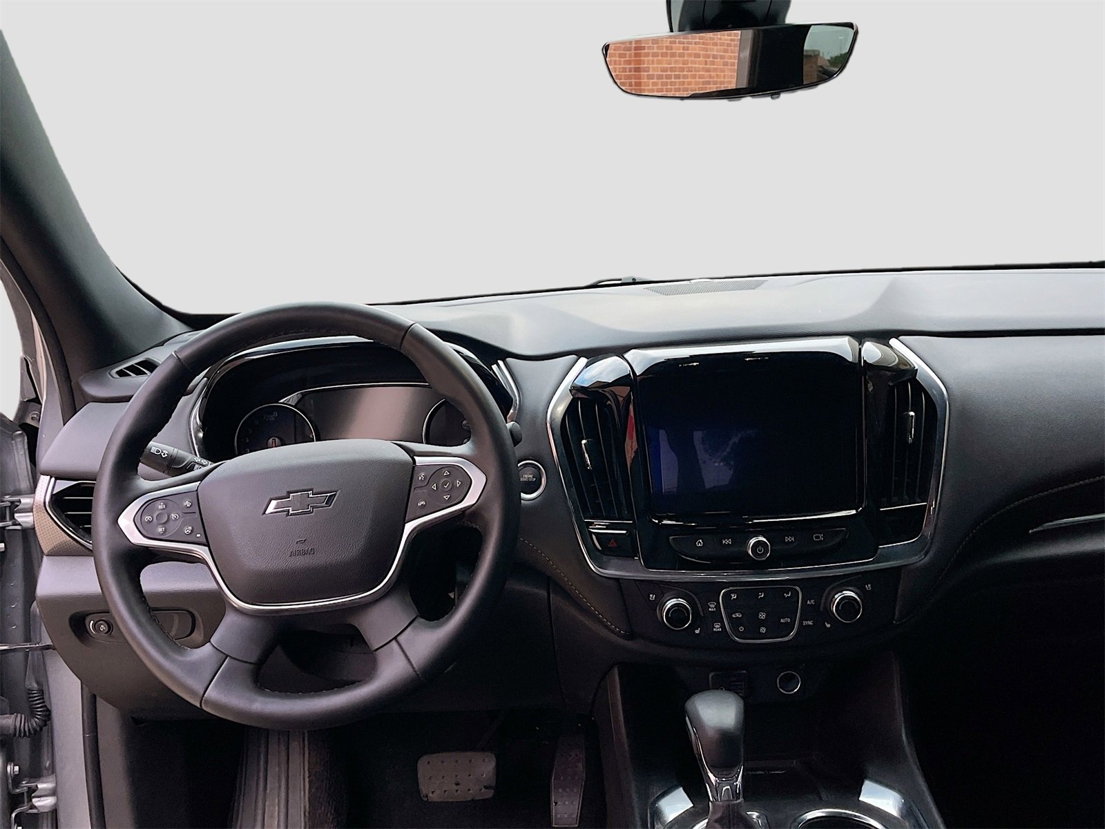 Used 2023 Chevrolet Traverse Premier w/ Redline Edition image 9