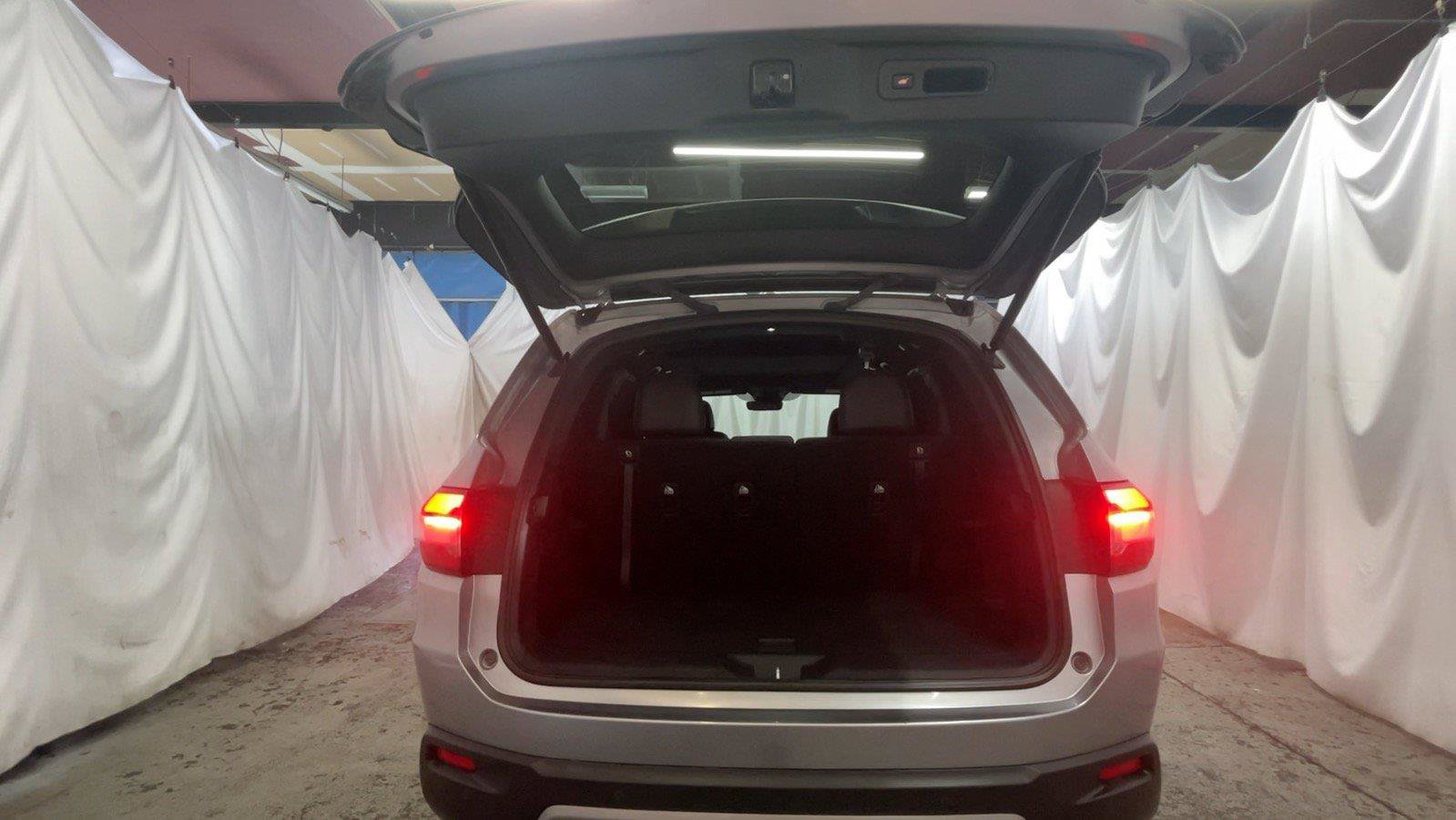 Certified 2025 Honda Pilot TrailSport image 18