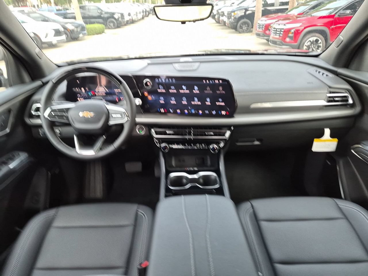 New 2026 Chevrolet Traverse LT w/ Enhanced Driving Package FWD image 19
