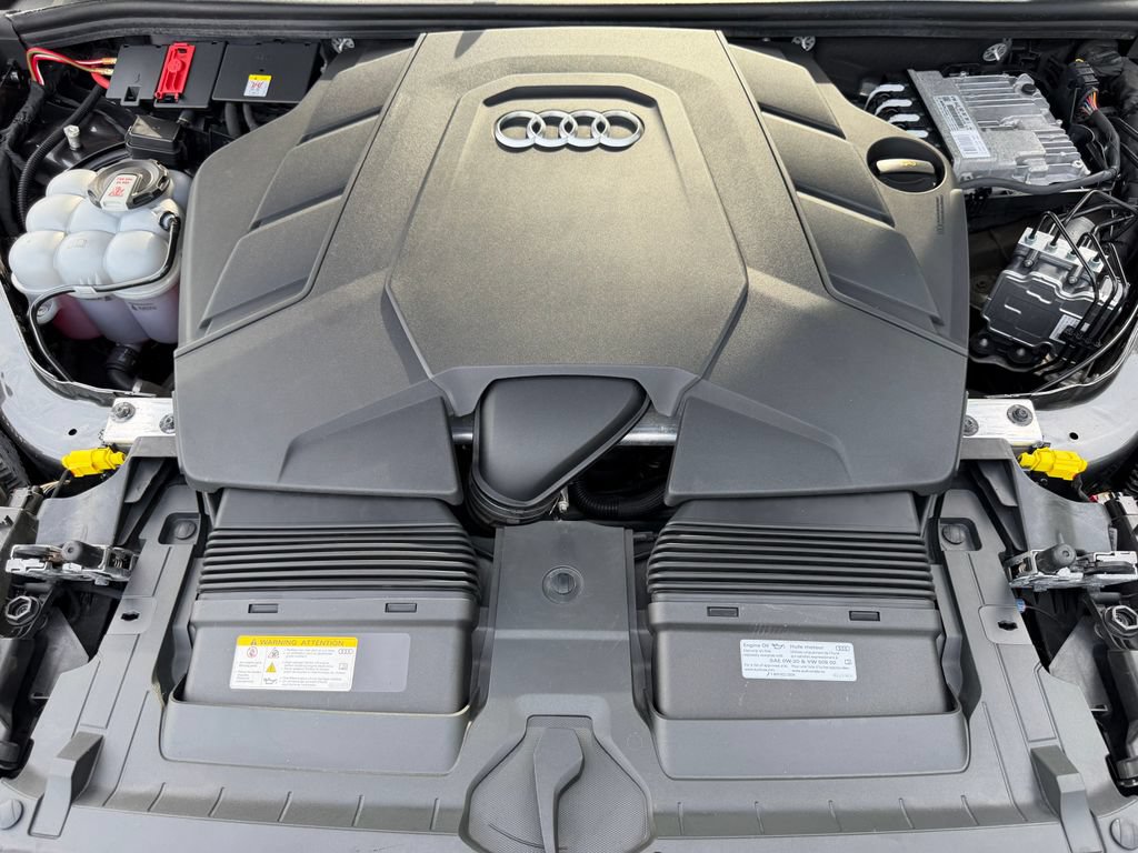 Used 2023 Audi Q7 2.0T Premium Plus AWD/4WD image 29