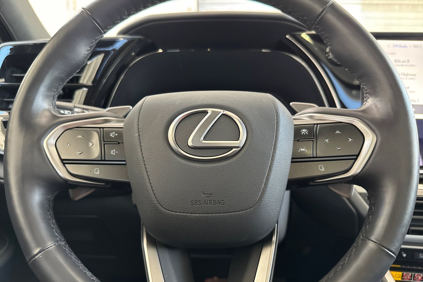 Certified 2026 Lexus TX 550h AWD Plug-In Hybrid w/ Technology Package image 31