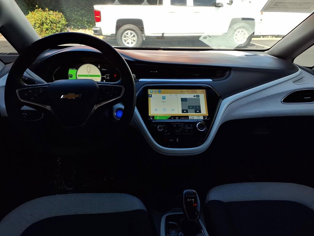 Used 2017 Chevrolet Bolt LT image 19