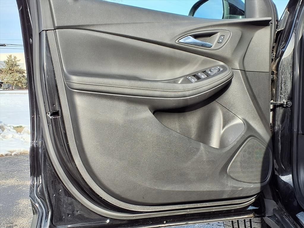 Certified 2023 Buick Encore GX Preferred w/ Cold Weather Comfort Package image 20