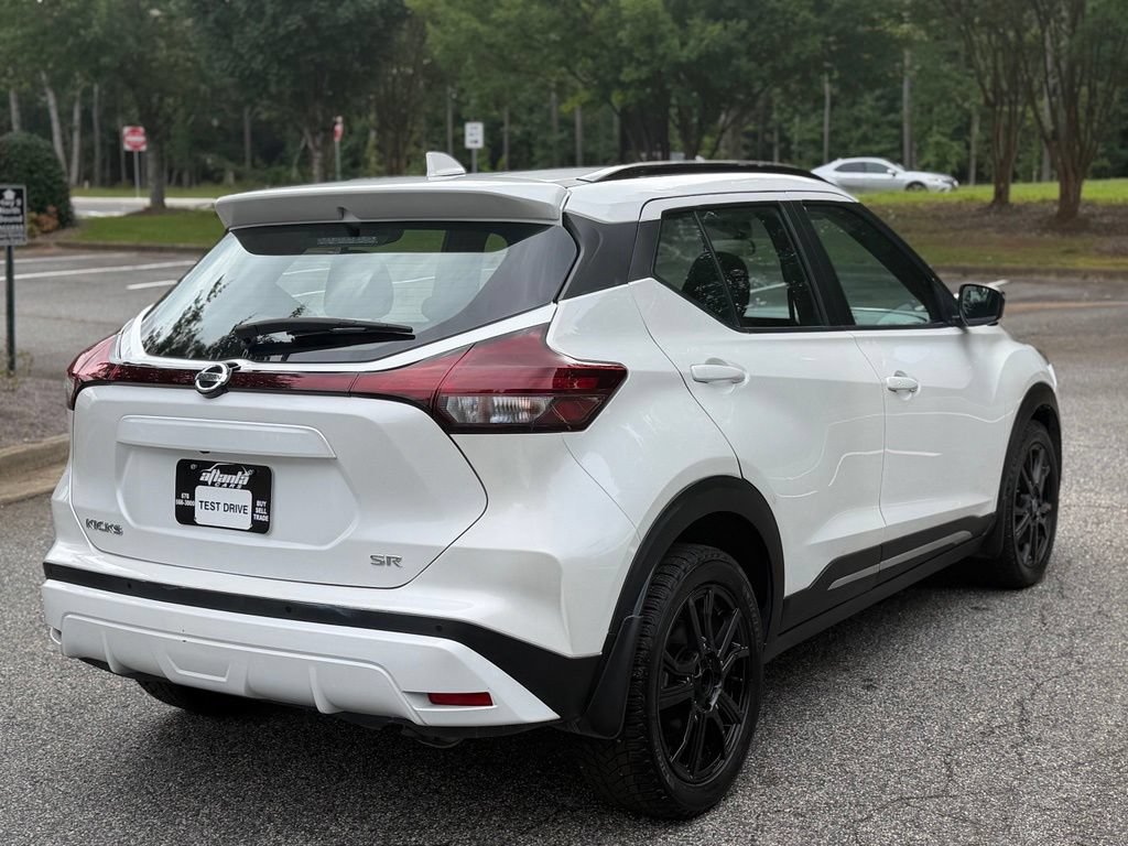 Used 2021 Nissan Kicks SR FWD image 5