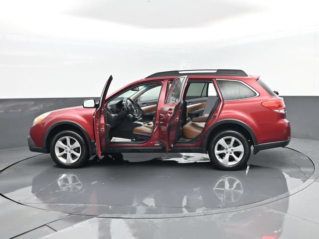 Used 2013 Subaru Outback 2.5i Premium AWD/4WD image 30