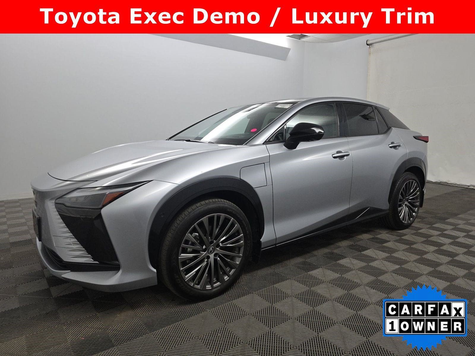 Used 2024 Lexus RZ 450e Premium w/ Accessory Package (2T)