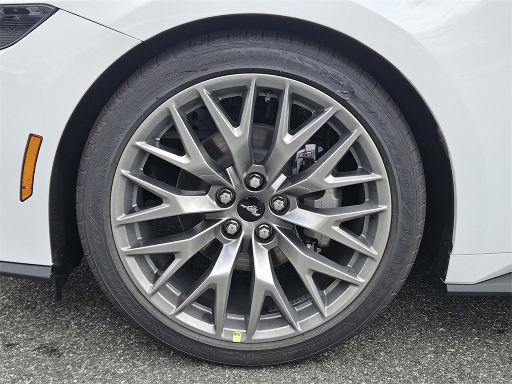 New 2026 Ford Mustang Premium image 25
