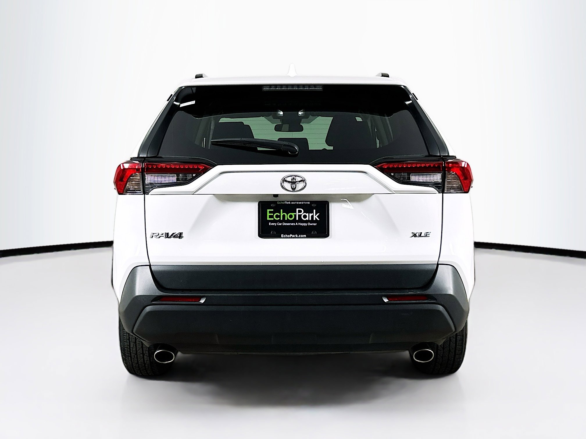 Used 2024 Toyota RAV4 XLE image 7