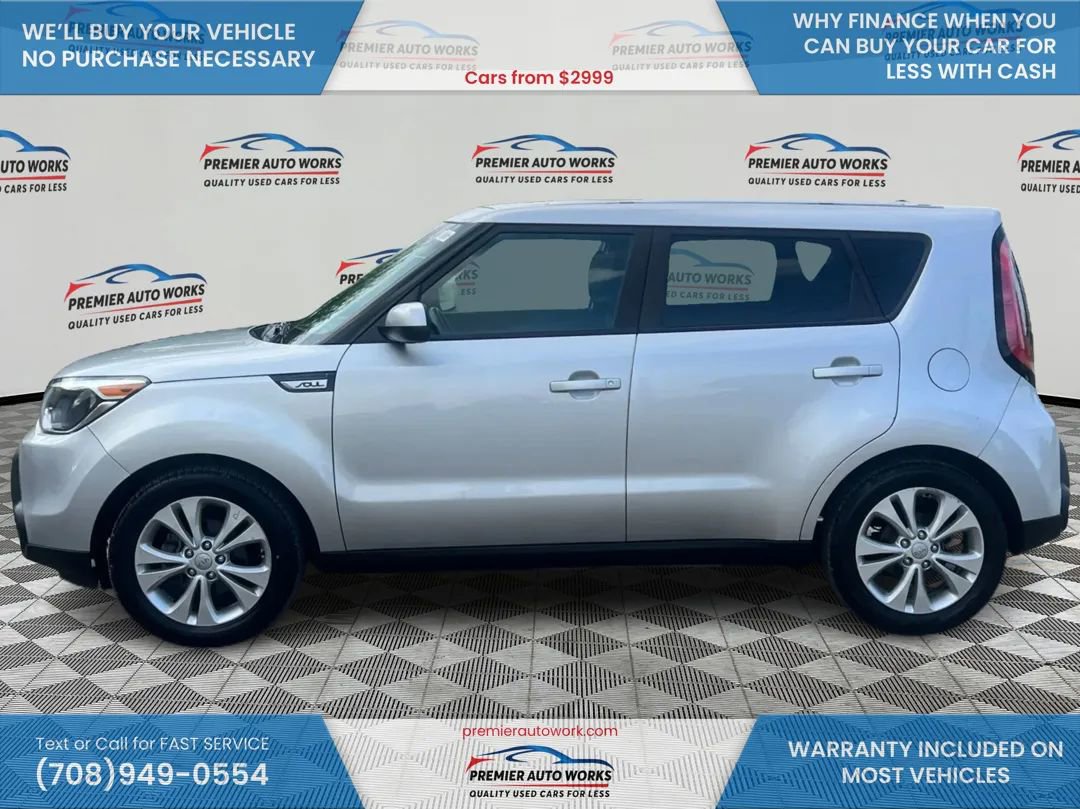 Used 2015 Kia Soul + FWD image 9