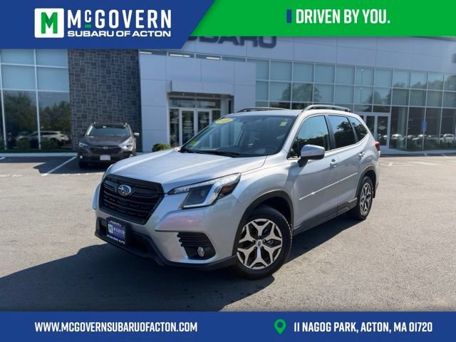 Used 2023 Subaru Forester Premium AWD/4WD image 1