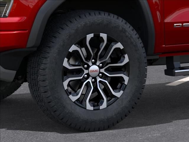 New 2026 GMC Canyon Denali AWD/4WD image 9