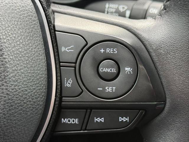 Certified 2020 Toyota RAV4 TRD Off-Road AWD/4WD image 24