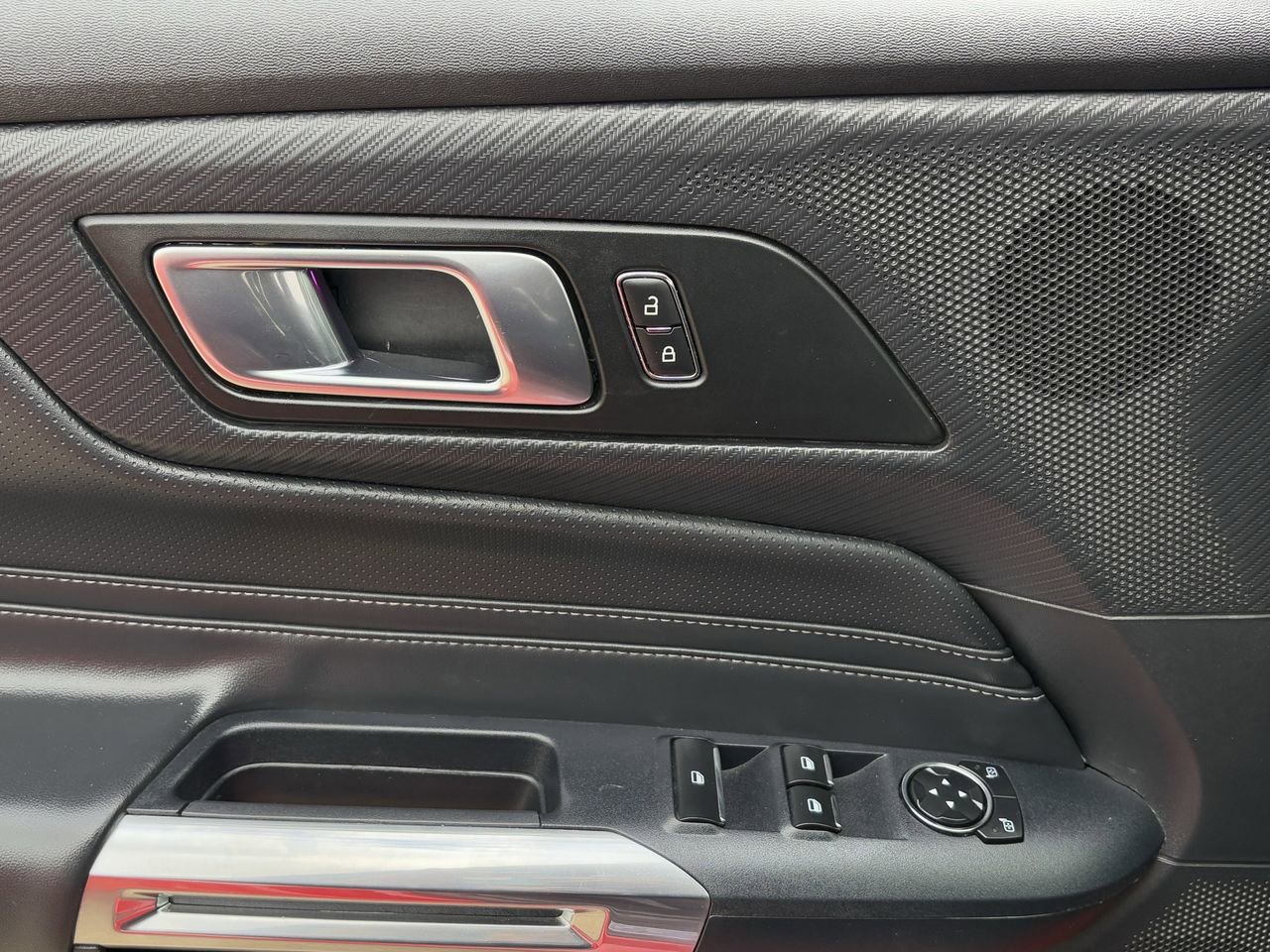 Used 2024 Ford Mustang Premium RWD image 18