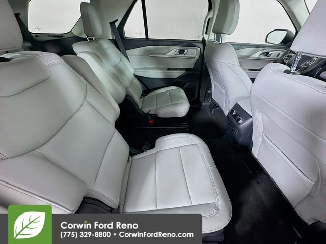 New 2025 Ford Explorer Active w/ Active Comfort Package image 31