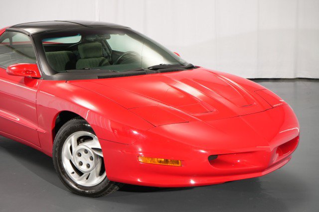 Used 1994 Pontiac Firebird Formula RWD image 16