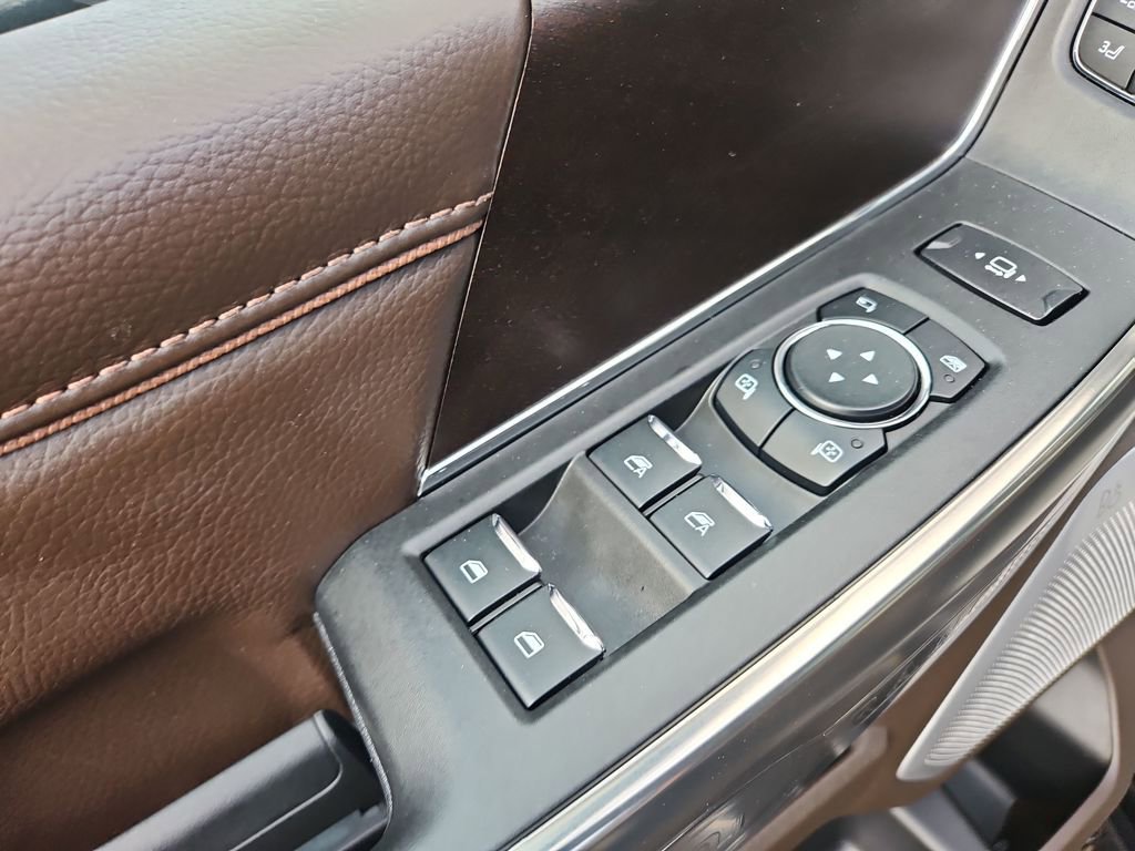 Used 2026 Ford F450 King Ranch w/ FX4 Off-Road Package image 12