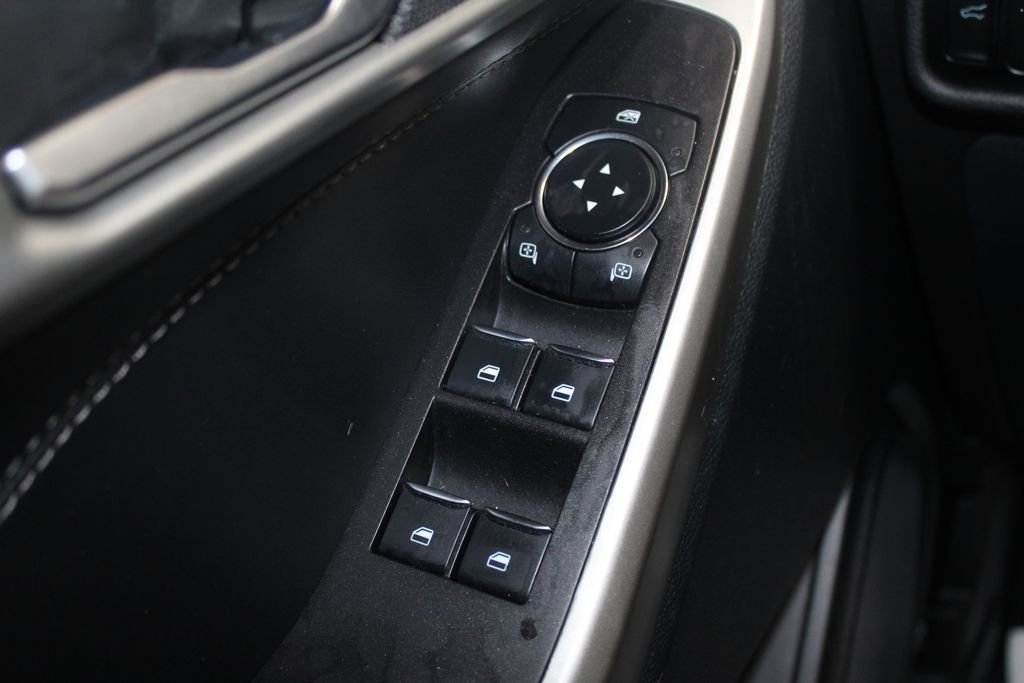 Used 2023 Ford Explorer XLT w/ Equipment Group 202A image 44