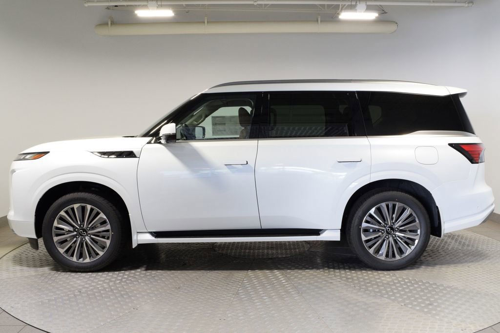 New 2026 INFINITI QX80 Luxe w/ Cargo Package AWD/4WD image 4