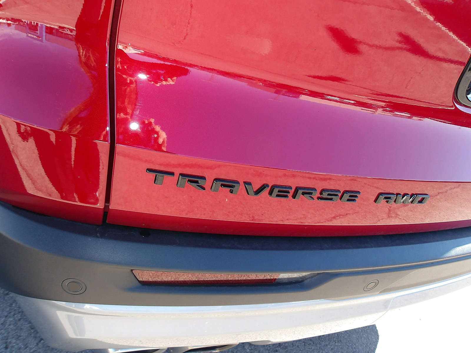Certified 2025 Chevrolet Traverse Z71 w/ Driver Confidence Package AWD/4WD image 9