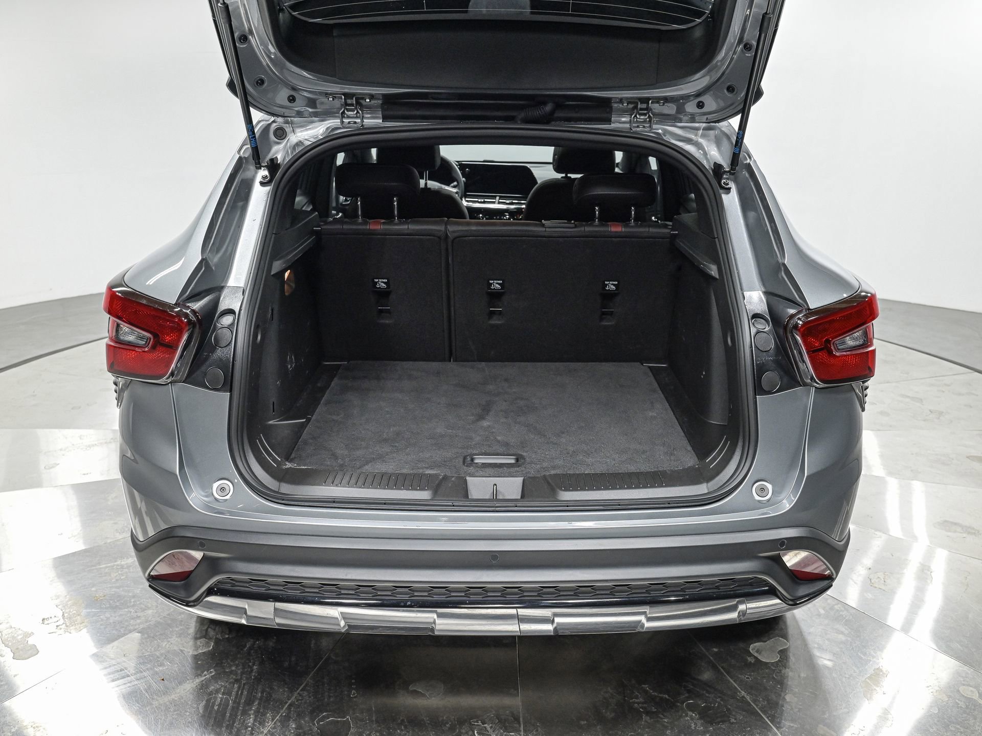 Used 2025 Chevrolet Trax RS w/ Sunroof Package image 6