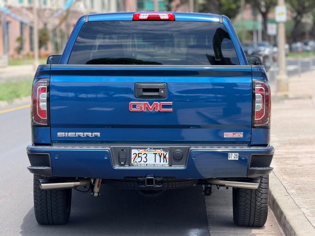 Used 2018 GMC Sierra 1500 SLT w/ All Terrain Package AWD/4WD image 4