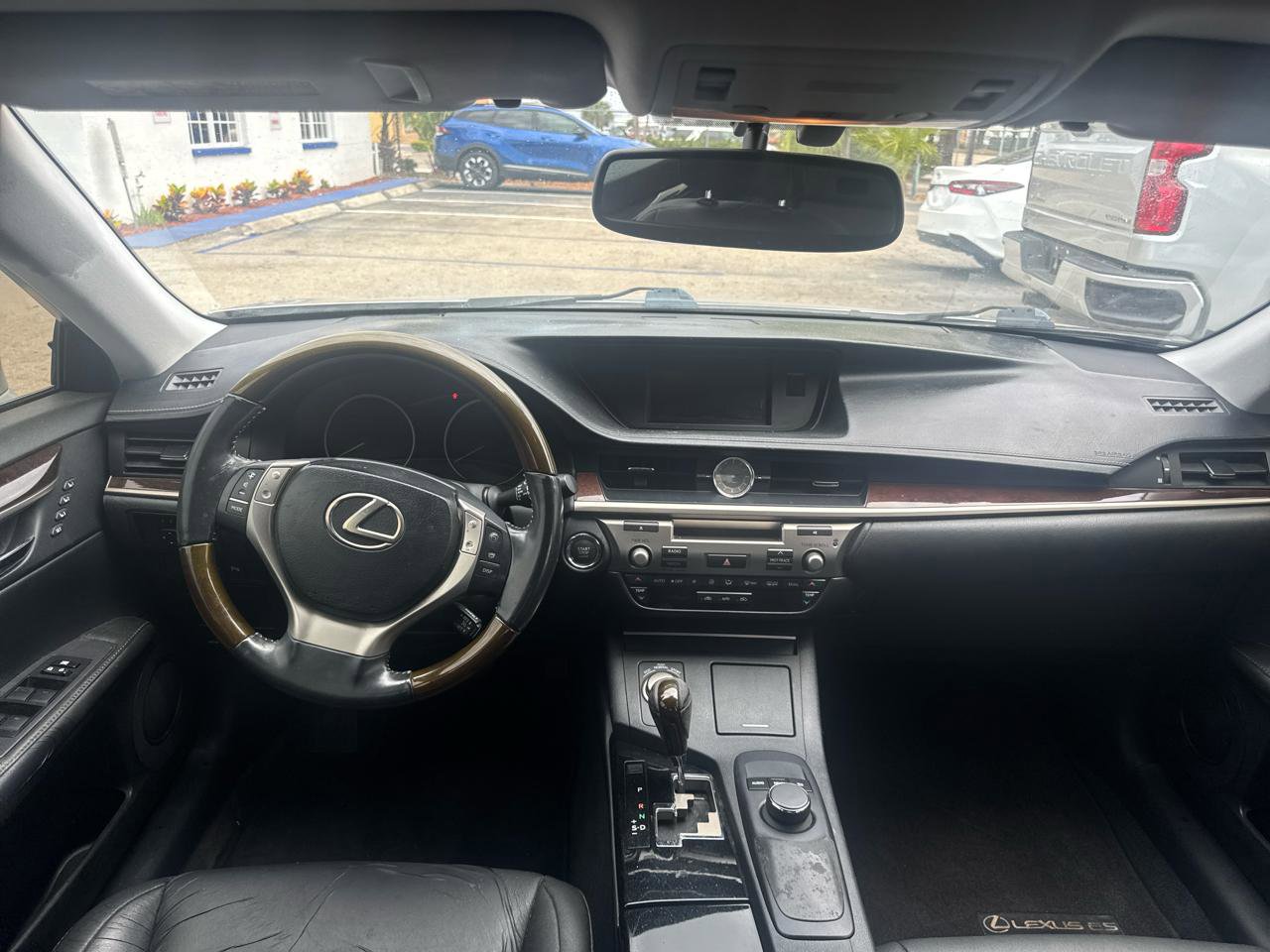 Used 2013 Lexus ES 350 w/ Premium Pkg FWD image 8