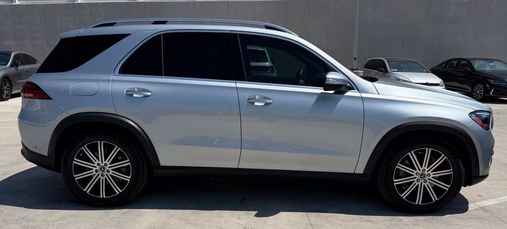 Used 2025 Mercedes-Benz GLE 450 4MATIC image 5