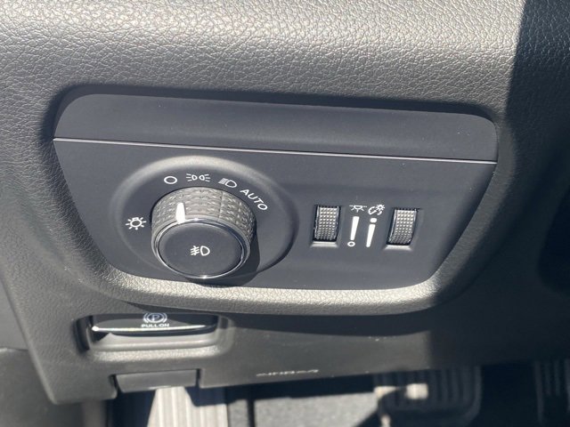 New 2025 Jeep Grand Cherokee Overland image 26