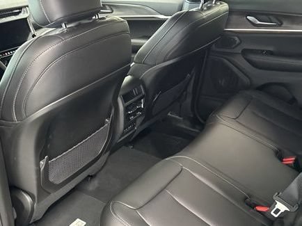 New 2026 Jeep Grand Cherokee Limited AWD/4WD image 19