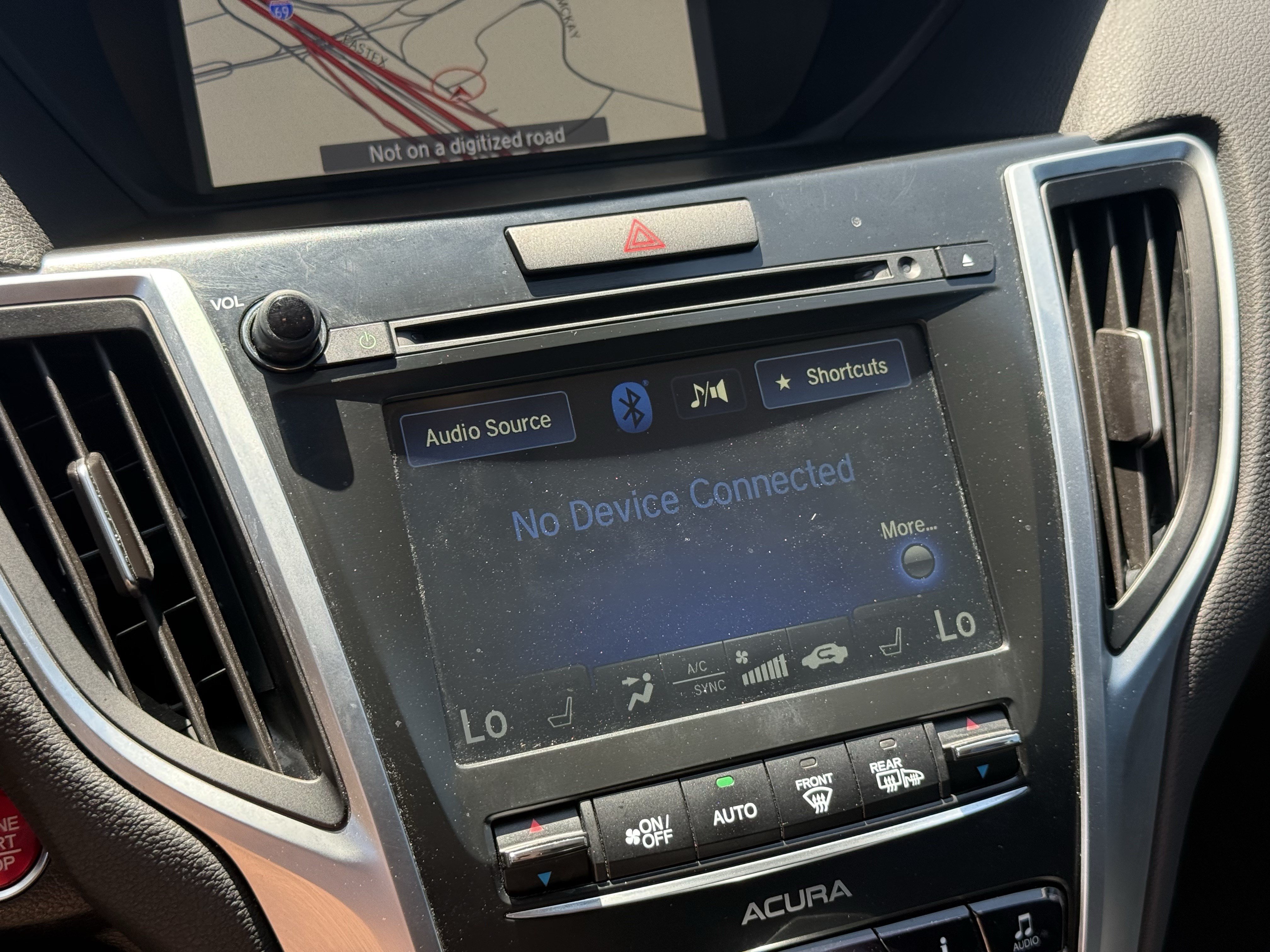 Used 2015 Acura TLX w/ Technology Package FWD image 21