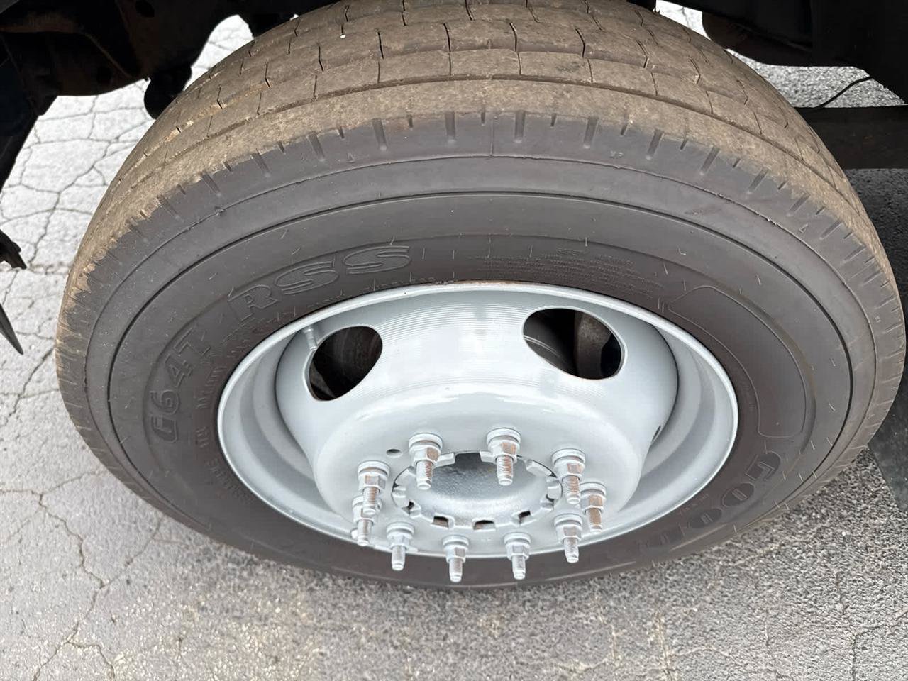 Used 2014 Ford F450 XL w/ Snow Plow Prep Package RWD image 11