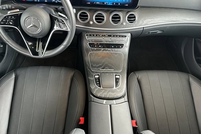Used 2022 Mercedes-Benz E 350 Sedan image 16