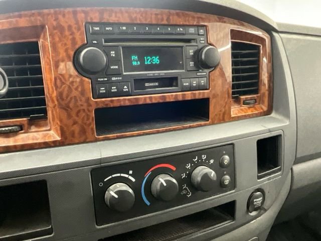 Used 2006 Dodge Ram 2500 Truck SLT image 5