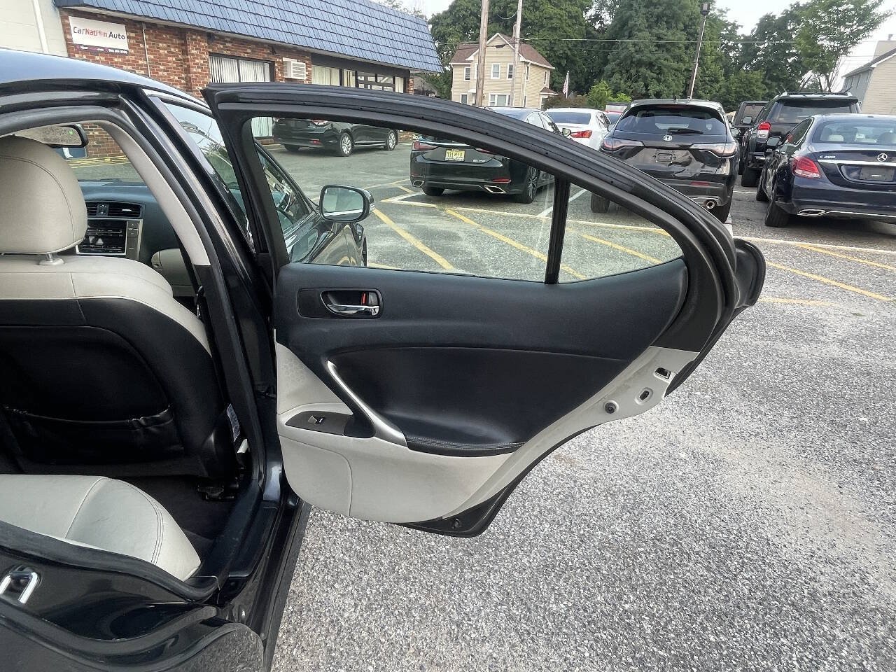 Used 2009 Lexus IS 250 AWD w/ Preferred Accessory Pkg image 17