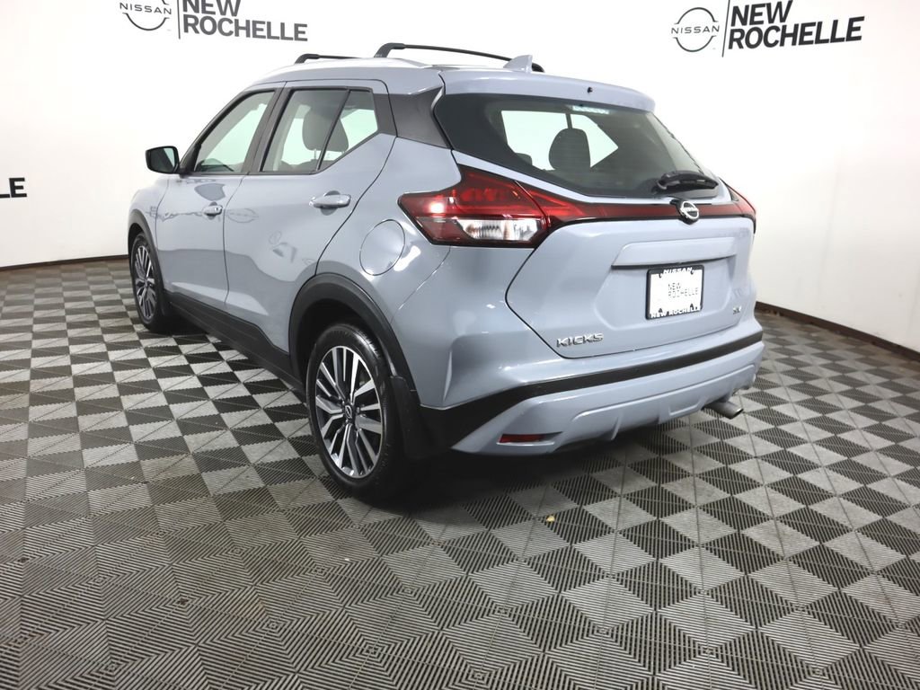 Used 2022 Nissan Kicks SV w/ Interior Electronics Package image 5