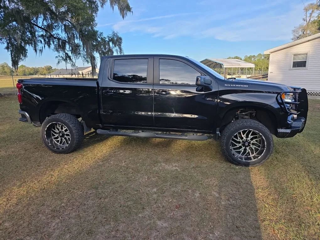 Used 2022 Chevrolet Silverado 1500 RST image 5