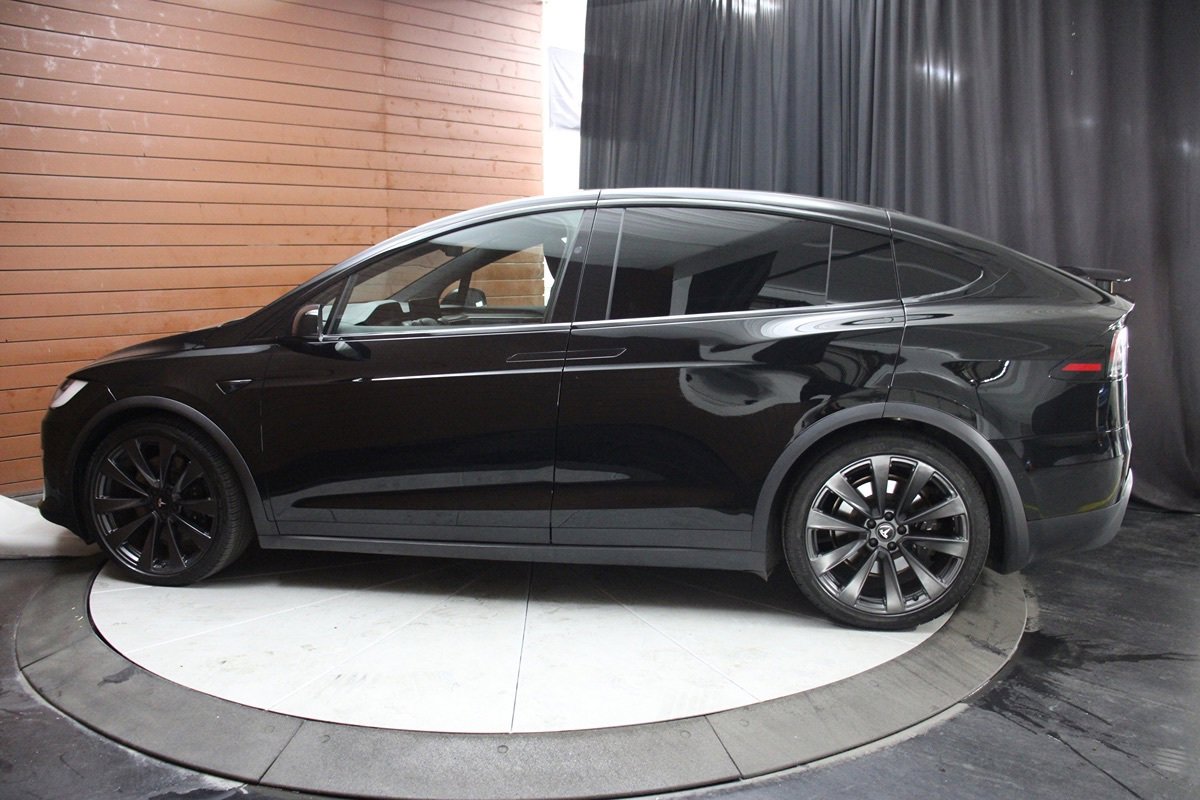 Used 2022 Tesla Model X 5 Seater AWD image 24