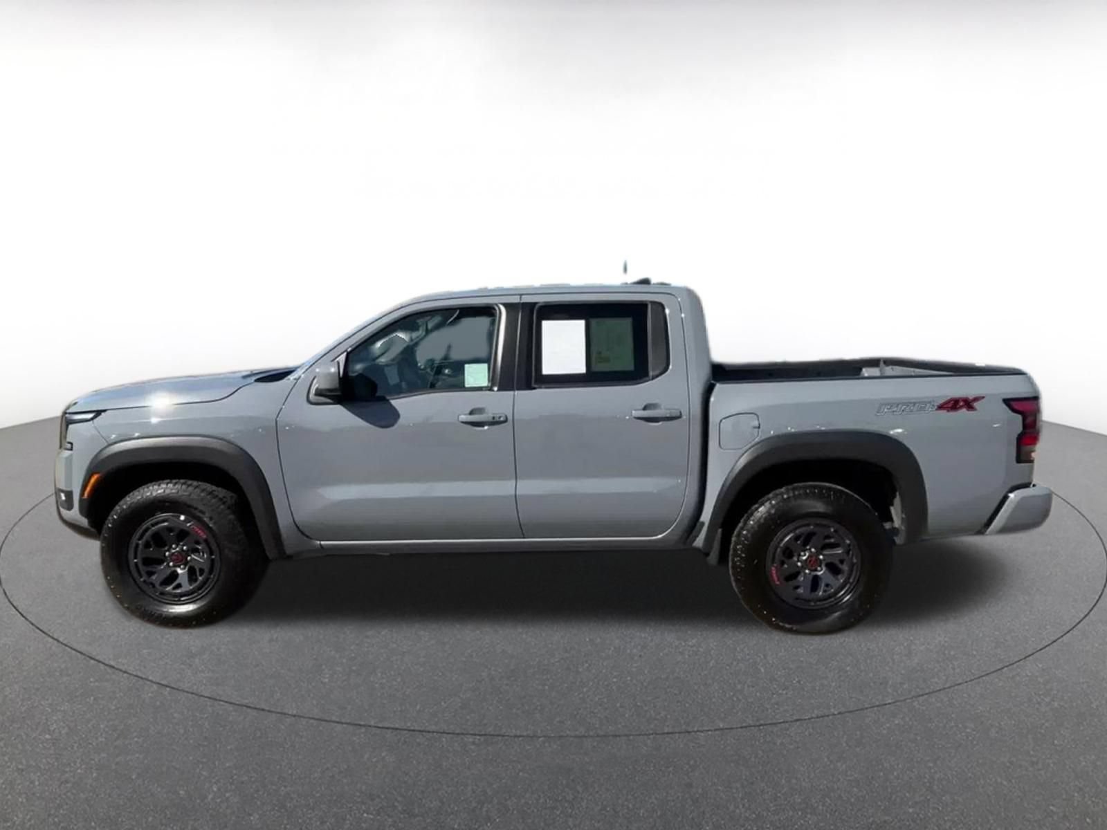 Used 2026 Nissan Frontier PRO-4X AWD/4WD image 7